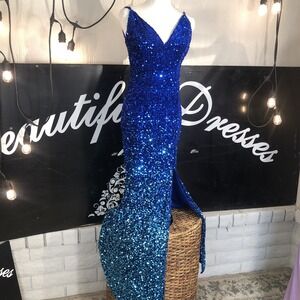 Blue Turquoise Ombre Prom fully lined‎ adjustable strap Goddes Sequin Dress Med